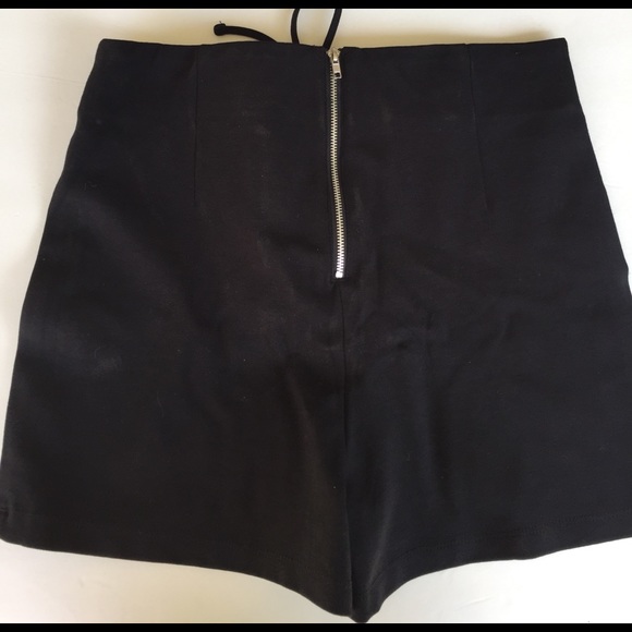New high waist stretch shorts L - Picture 4 of 5